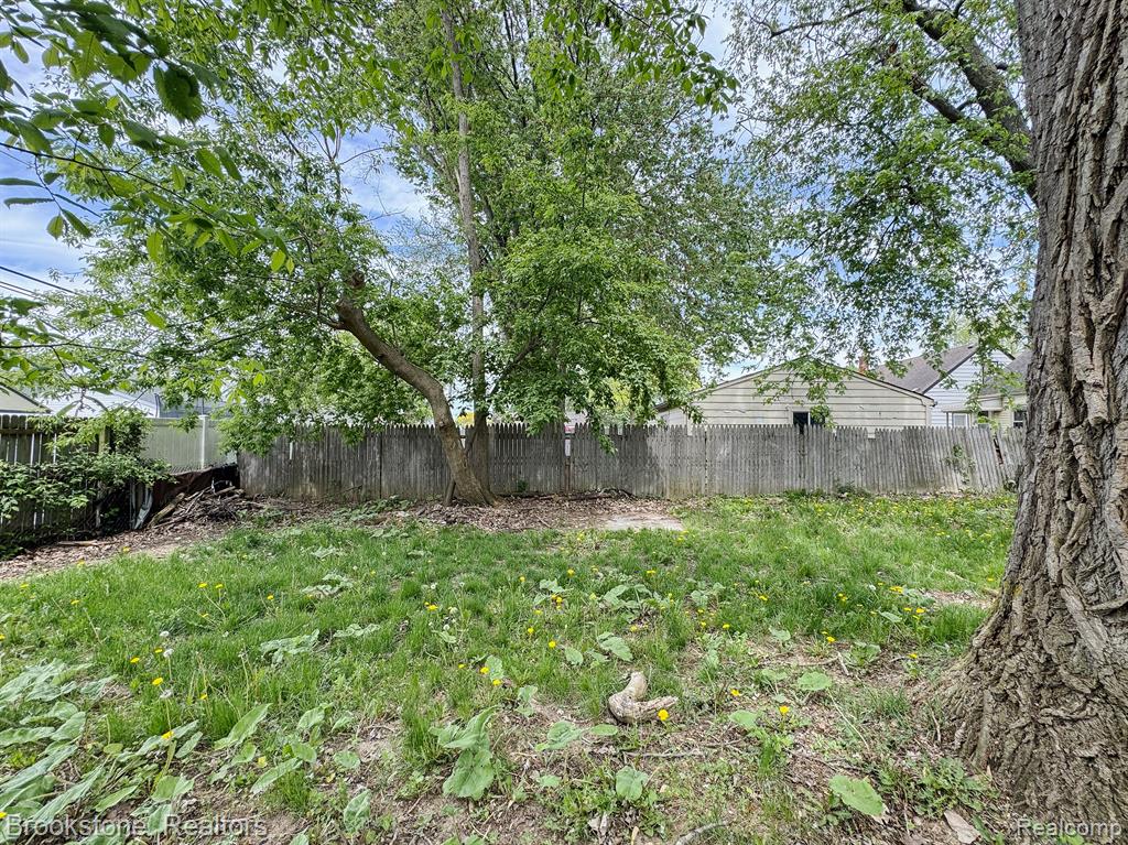 4226 CADILLAC Avenue, Wayne, MI 48184 — Photo 28