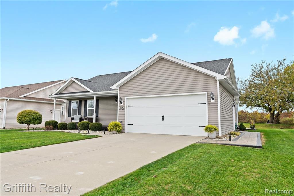 8104 Eagle Ridge Lane, Fowlerville, MI 48836 — Photo 3