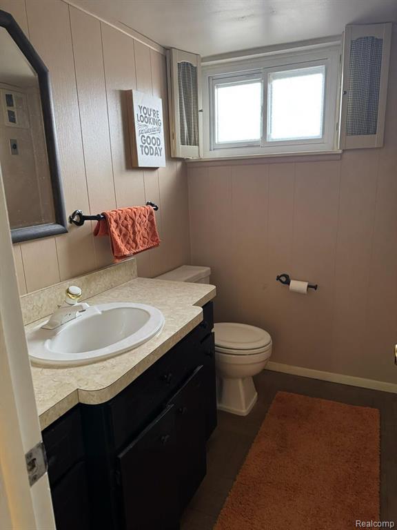 652 SHENANDOAH Drive, Clawson, MI — Photo 17