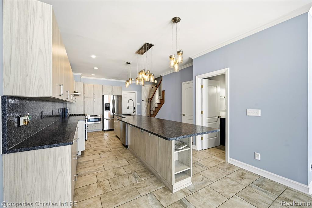 9996 Tashmoo Lane, 2, Clay, MI 48001 — Photo 14