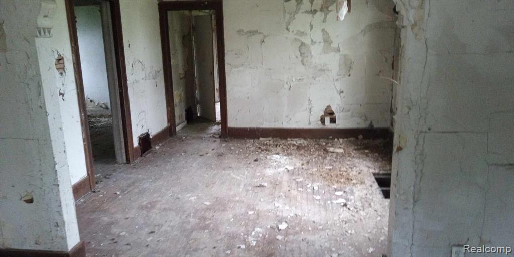 13832 PINEWOOD Street, Detroit, MI, 48205