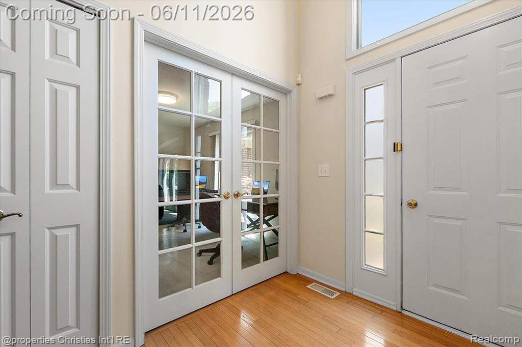 4708 Holland Drive, Troy, MI 48085 — Photo 20