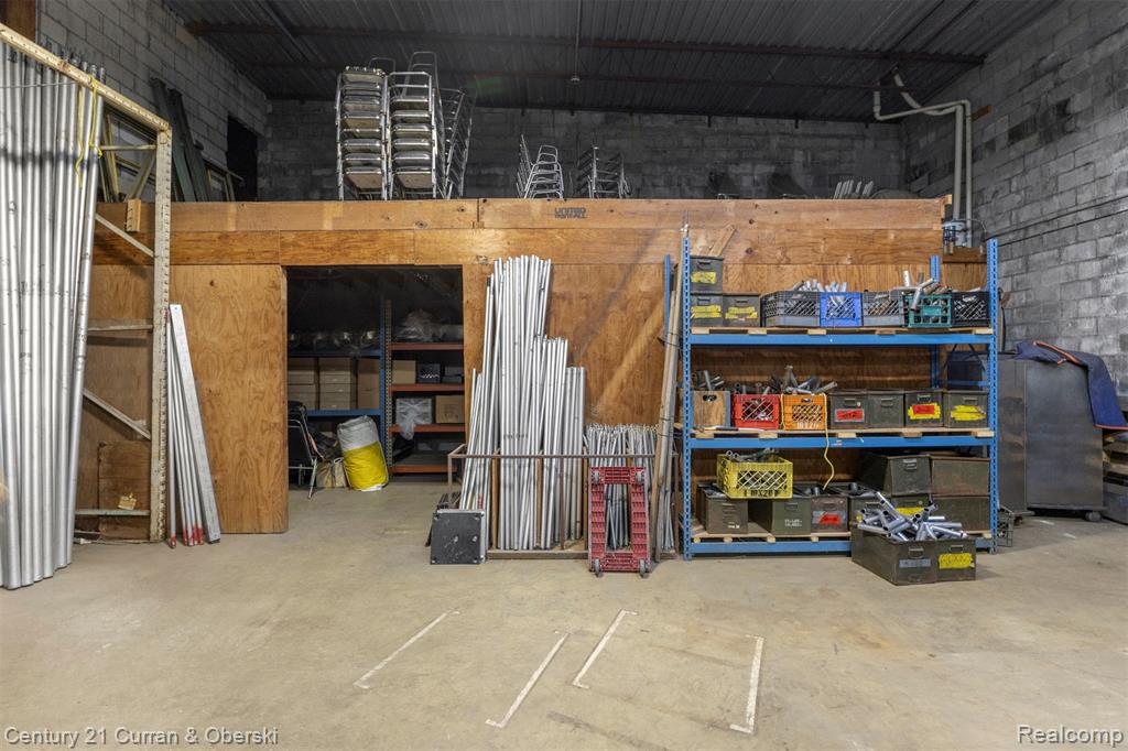 24134 W Warren Street, Dearborn Heights, MI 48127 — Photo 5