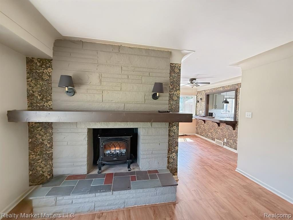 4424 Killarney Park Drive, Burton, MI 48529 — Photo 8