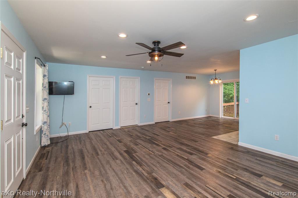 1765 Parker Road, Holly, MI 48442 — Photo 7