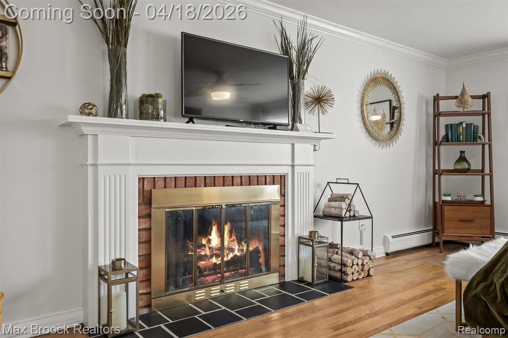 7359 Coach Lane, West Bloomfield, MI — Photo 38