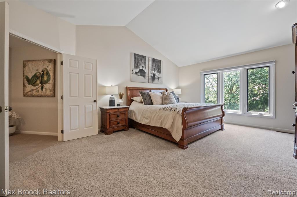 5101 Village Commons Drive, West Bloomfield, MI — Photo 30