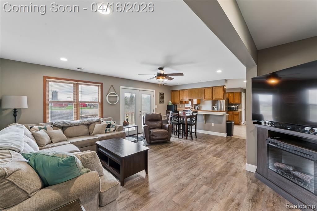 12420 Kipp Road, Goodrich Vlg, MI — Photo 14