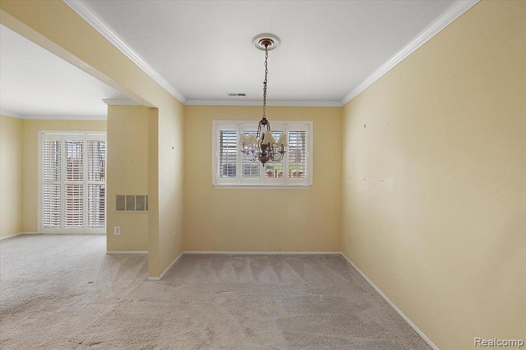 480 BALDWIN Avenue, 13, Rochester, MI 48307 — Photo 8