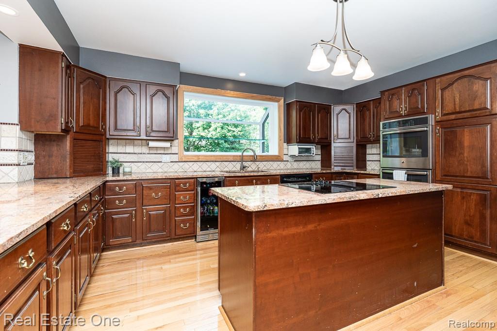 5129 Highmount Drive, Troy, MI 48098 — Photo 11