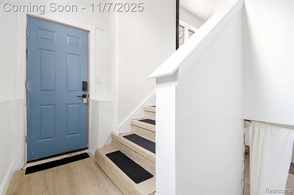 5555 Kreger Street, Sterling Heights, MI 48310 — Photo 15