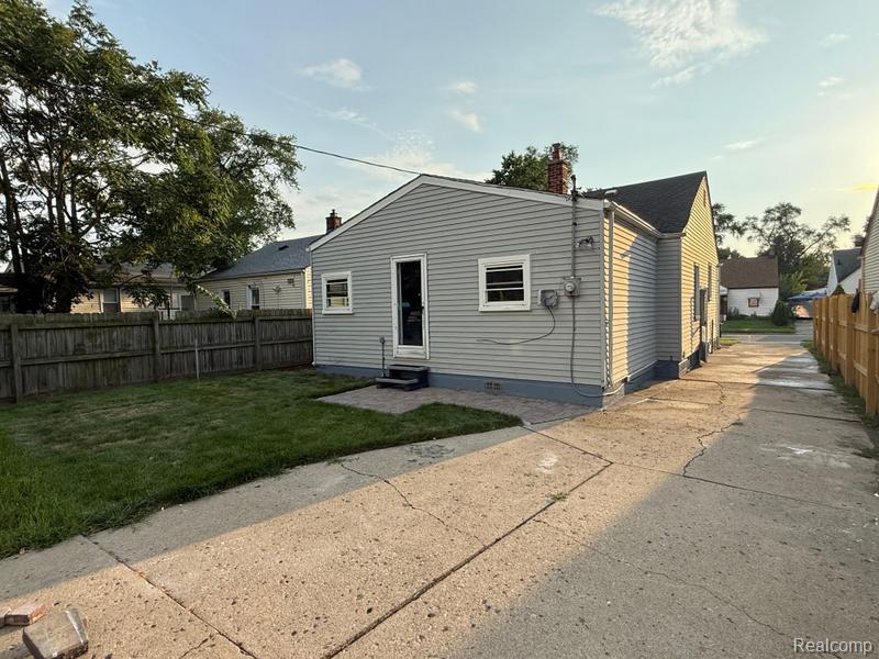 7240 Lamphere, Redford, MI 48239 — Photo 20