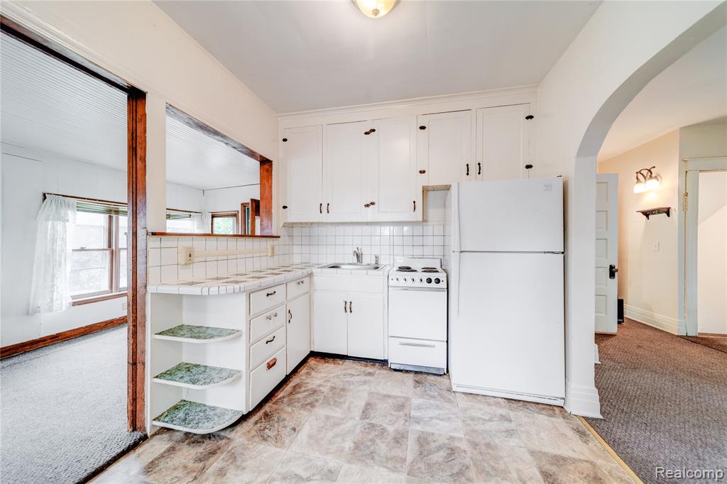 1024 8th Street, Port Huron, MI 48060 — Photo 16