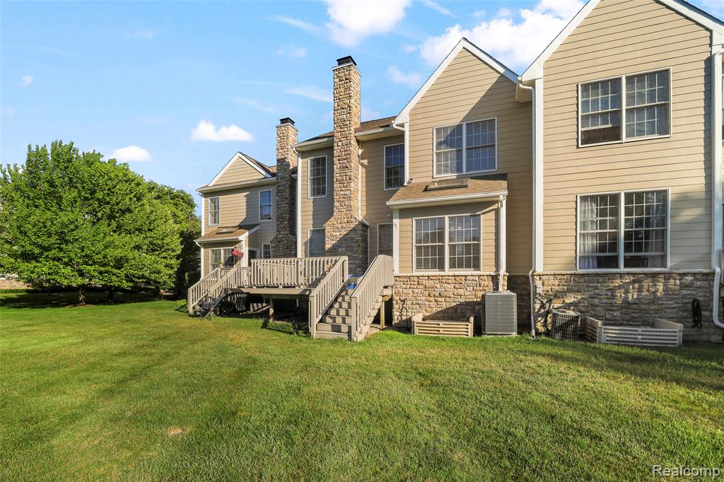49994 Blackberry Trail, Novi, MI — Photo 40