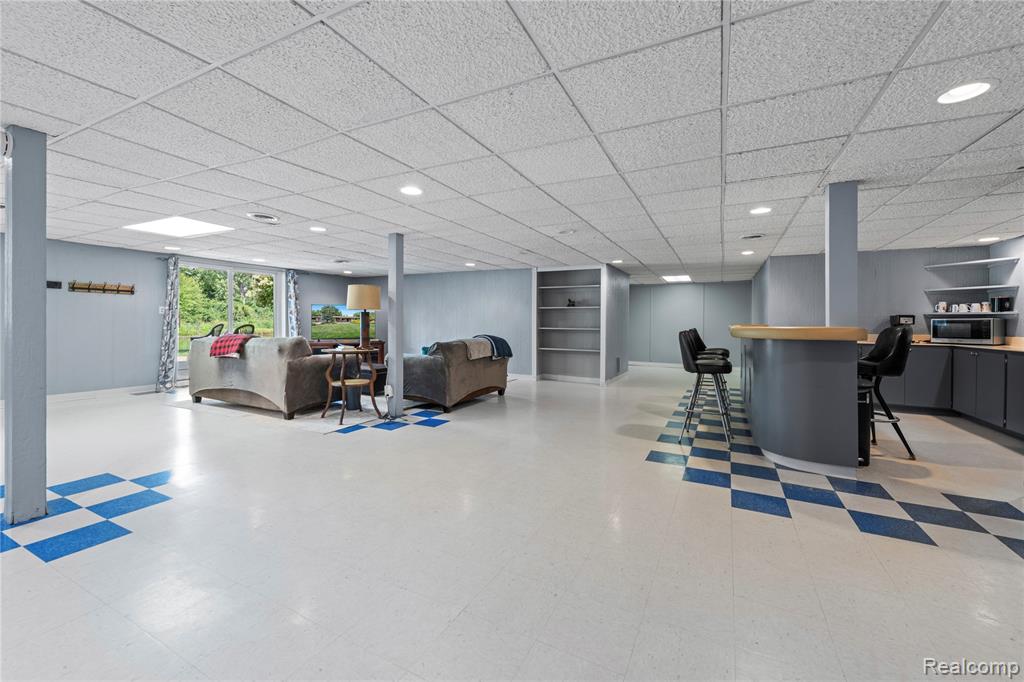 9662 Waterway Drive, Grosse Ile, MI 48138 — Photo 35