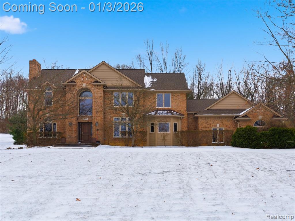 8153 Sashabaw Ridge Drive, Clarkston, MI 48348 — front exterior