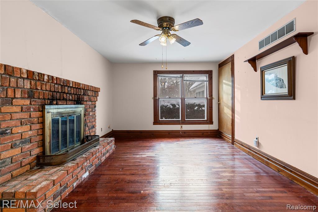 9710 Rattalee Lake Road, Clarkston, MI 48348 — Photo 20