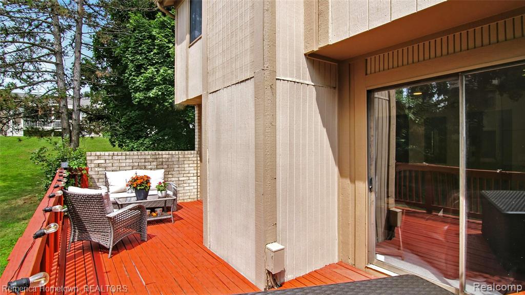 5200 Richard Run, West Bloomfield, MI — Photo 27