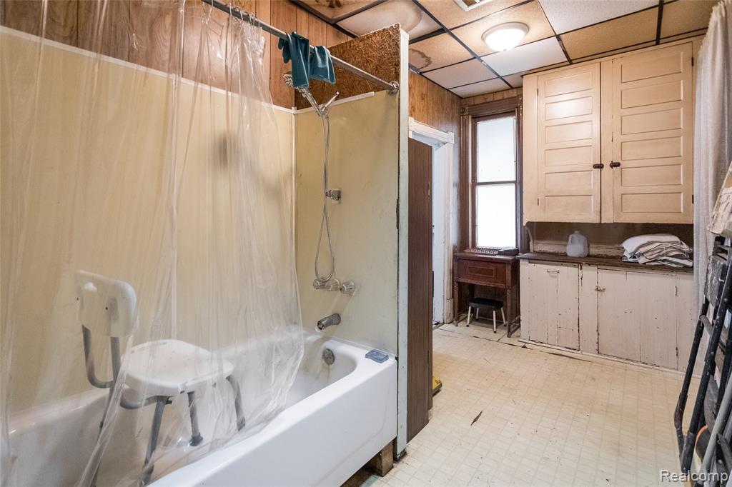 2153 Hubbard Street, Detroit, MI 48209 — Photo 12