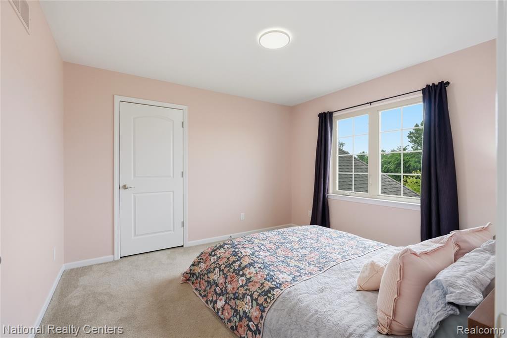 52347 Ferndale Drive, Northville, MI 48167 — Photo 23