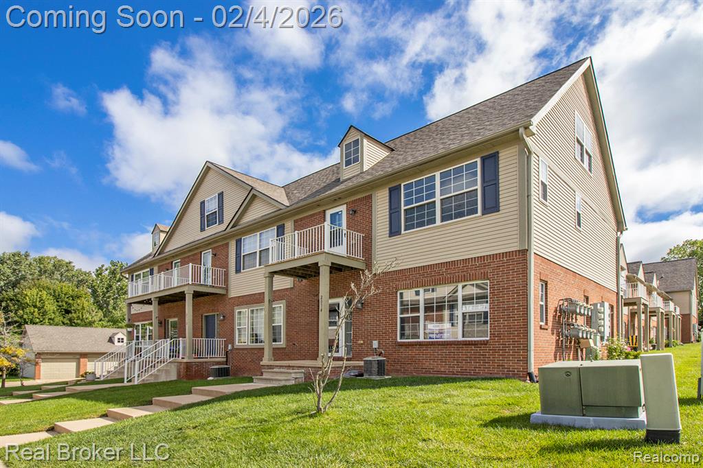2074 Cloverly Lane, Ann Arbor, MI 48108 — Photo 3