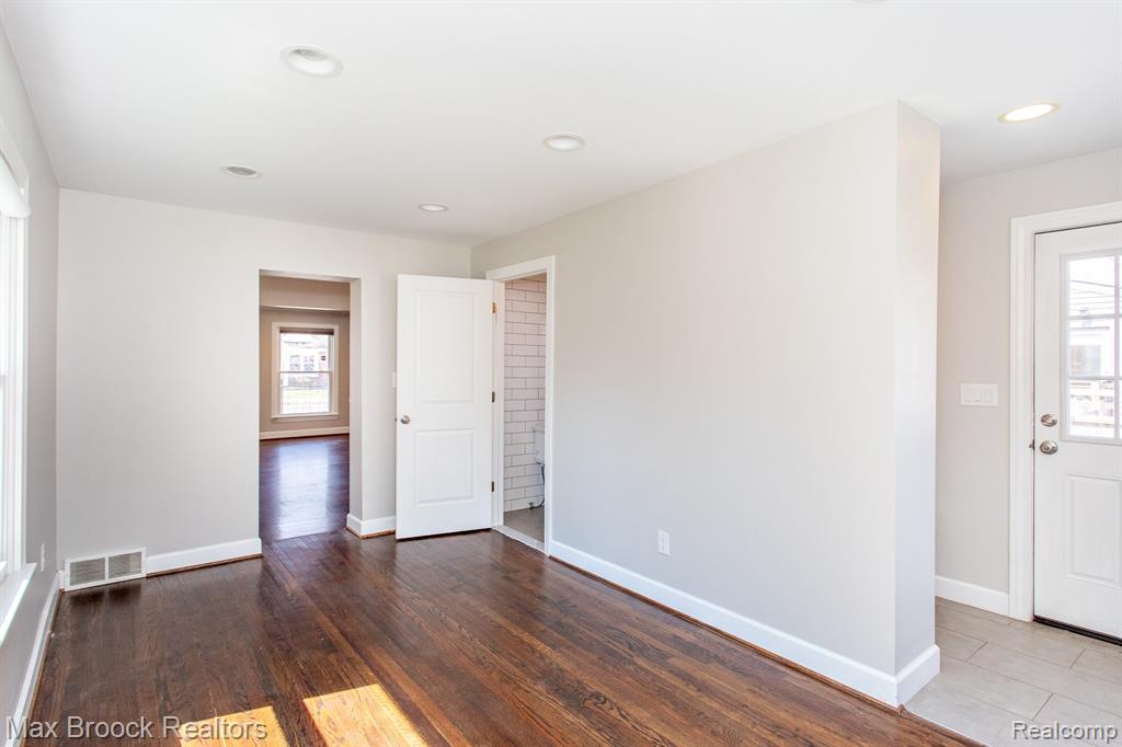 4112 Cornwall Street, Berkley, MI 48072 — Photo 17