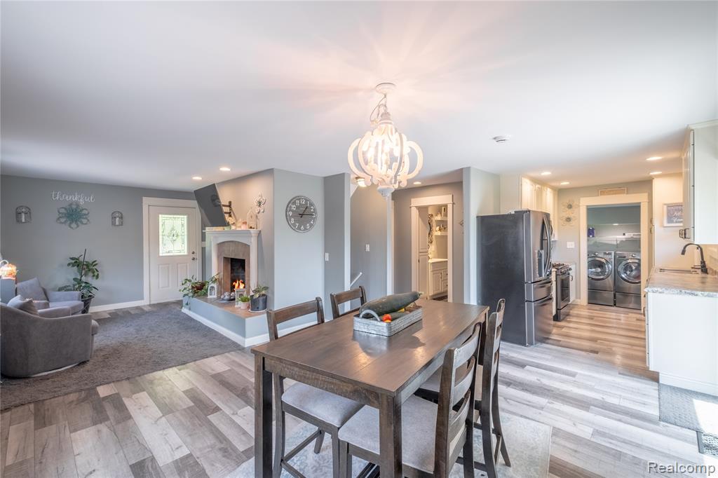 11010 Hegel Road, Goodrich Vlg, MI — Photo 10