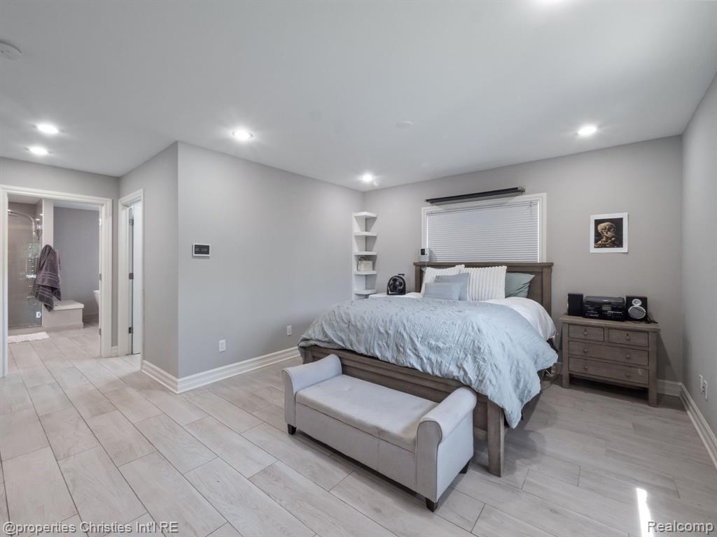 920 SOUTHDOWN Road, Bloomfield Hills, MI 48304 — Photo 38