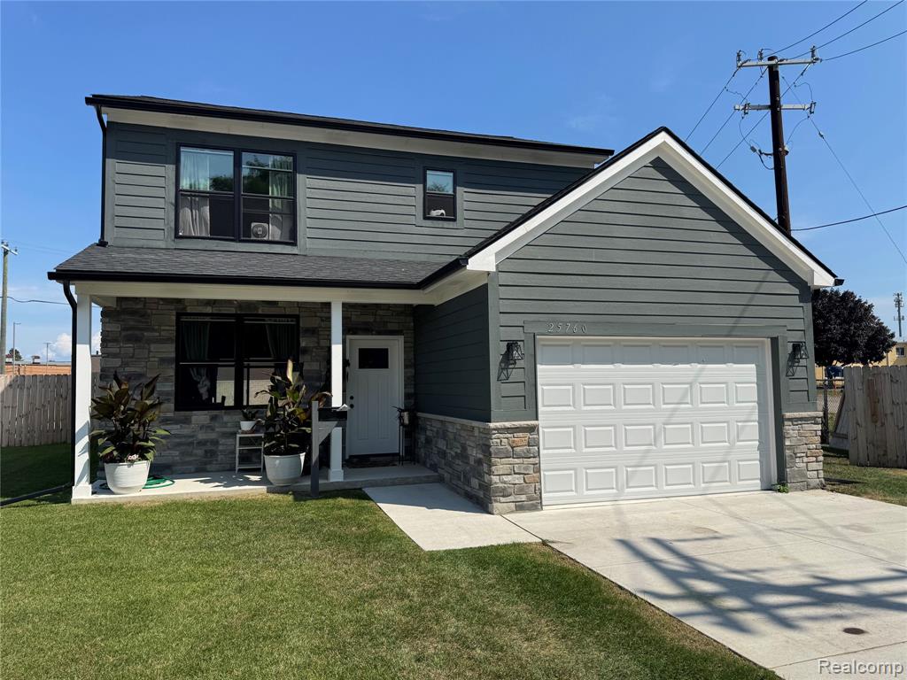 25760 Groveland Street, Roseville, MI 48066