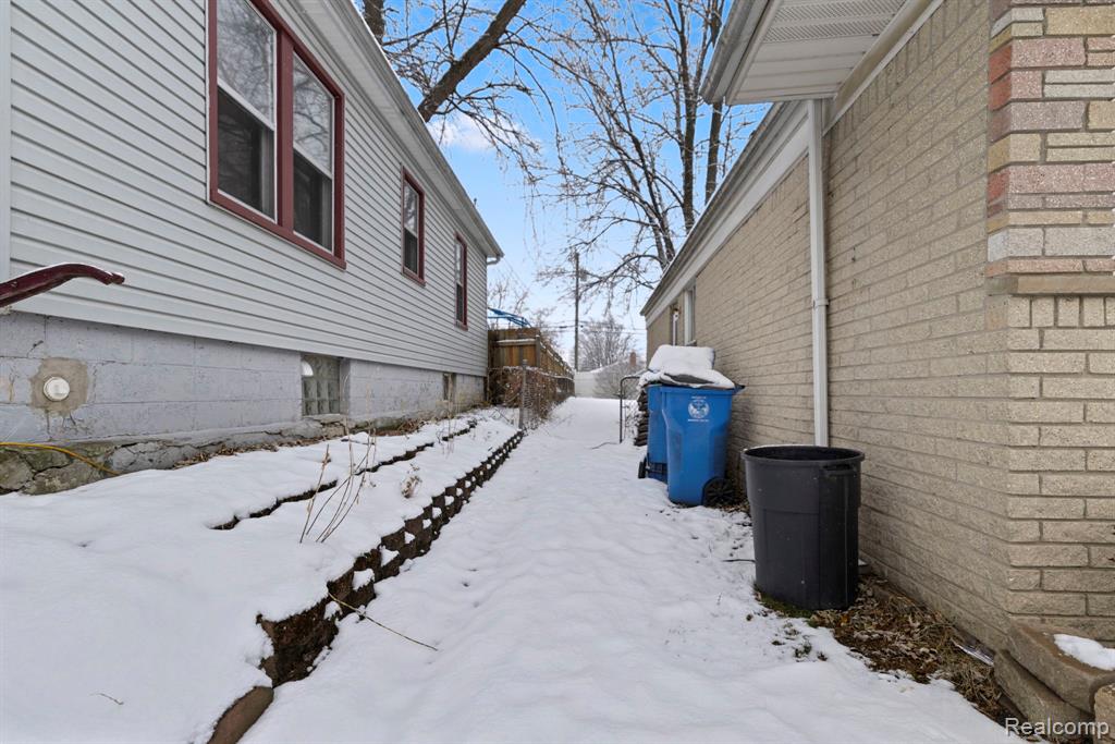 6039 N Silvery Lane, Dearborn Heights, MI 48127 — Photo 21