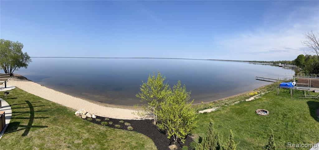 126 Lasalle Avenue, Houghton Lake, MI 48629 — Photo 26