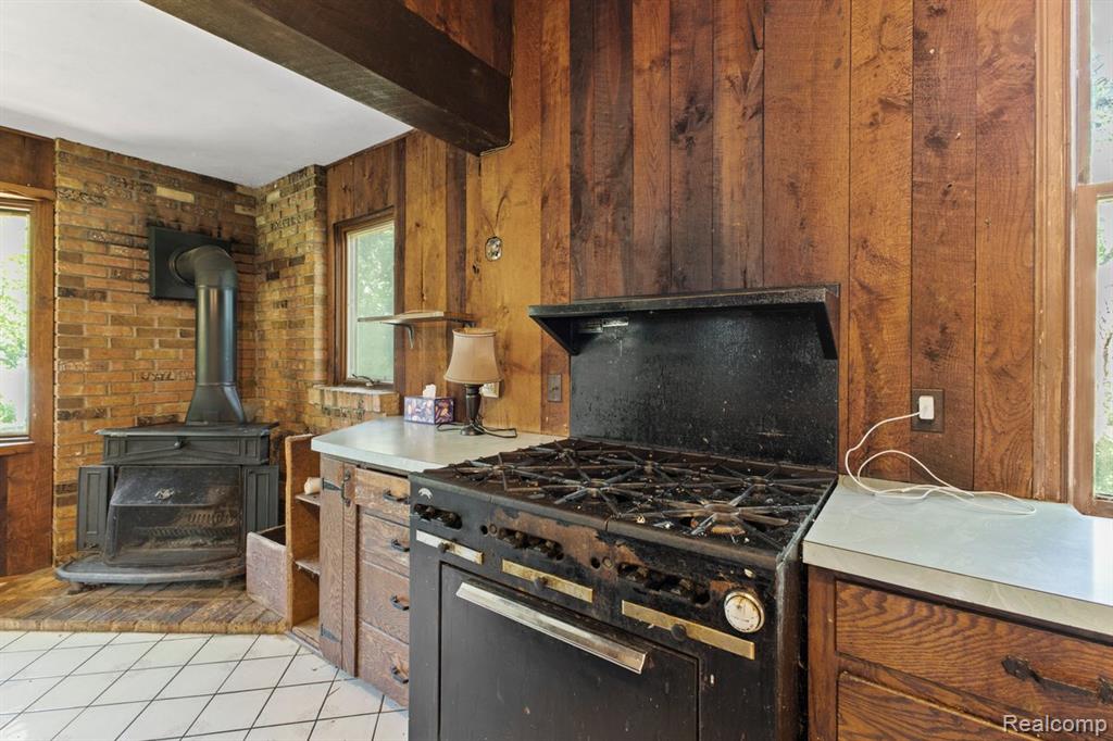 5390 Oak Hill Road, Clarkston, MI 48348 — Photo 18