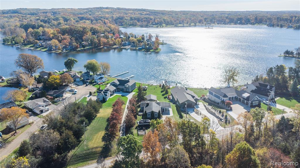 10476 Runyan Lake Road, Fenton, MI 48430 — Photo 49