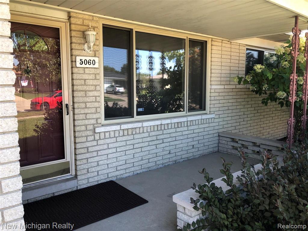 5060 BRISTOR Drive, Sterling Heights, MI 48310 — Photo 2