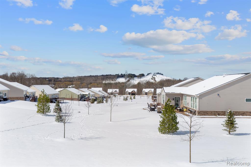 3995 ASHDALE Way, Clarkston, MI 48348 — Photo 72
