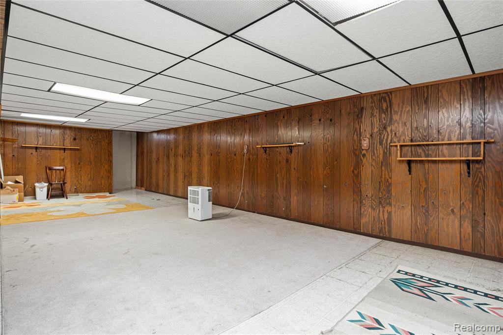 39619 Peters Drive, Canton, MI 48187 — Photo 35