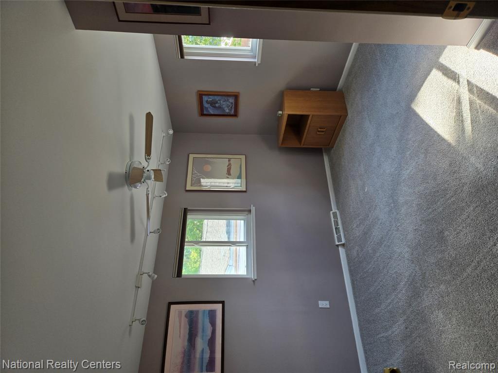 8723 Ringwood Drive, Commerce Twp, MI 48382 — Photo 10