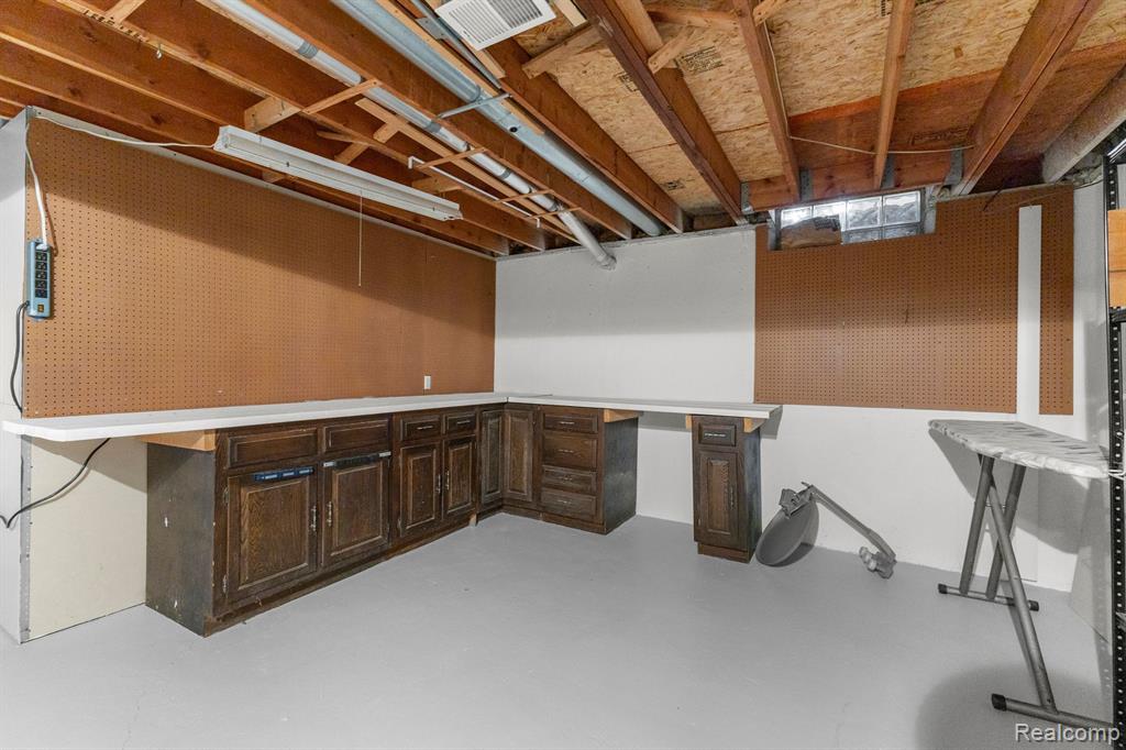 43509 W ARBOR WAY Drive, 170, Canton, MI 48188 — Photo 31