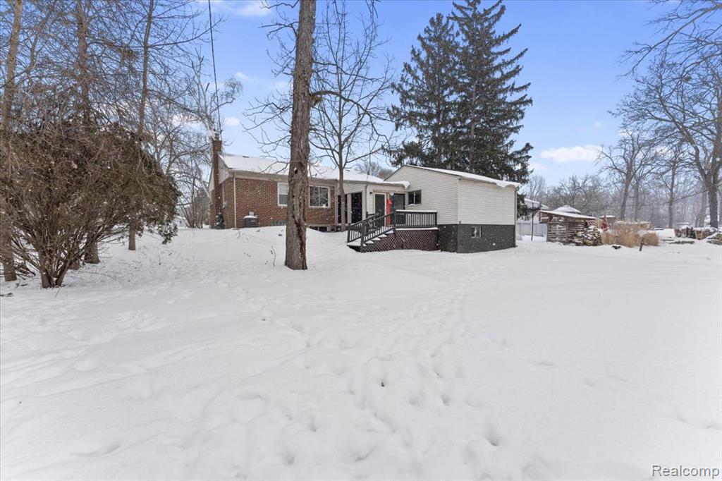 28706 Southpointe Road, Grosse Ile, MI 48138 — Photo 24