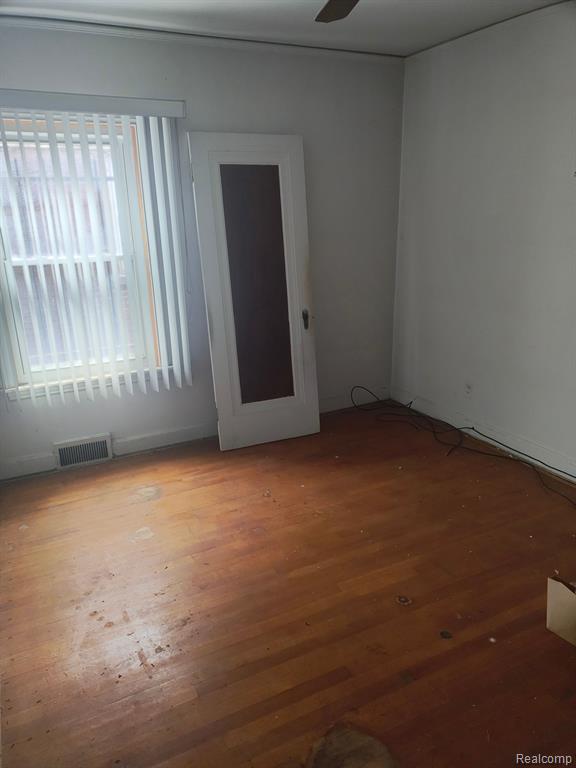 5773 LAKEWOOD Street, Detroit, MI 48213 — Photo 4