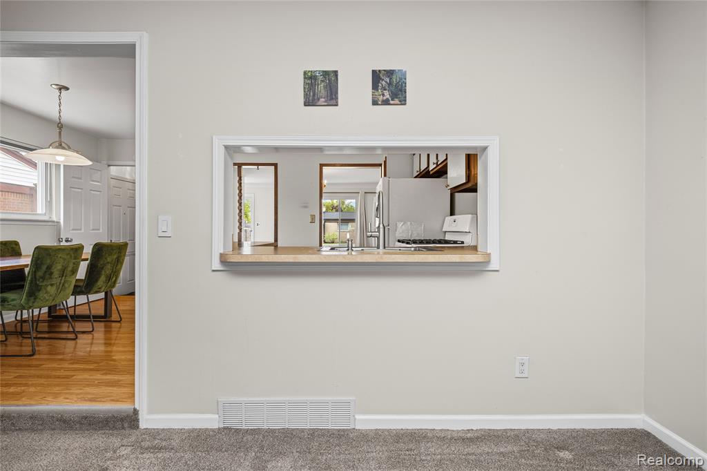 39619 Peters Drive, Canton, MI 48187 — Photo 22