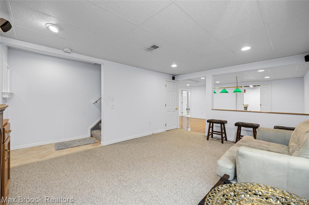 35263 Kings Forest Boulevard, Clinton Twp, MI 48035 — Photo 33