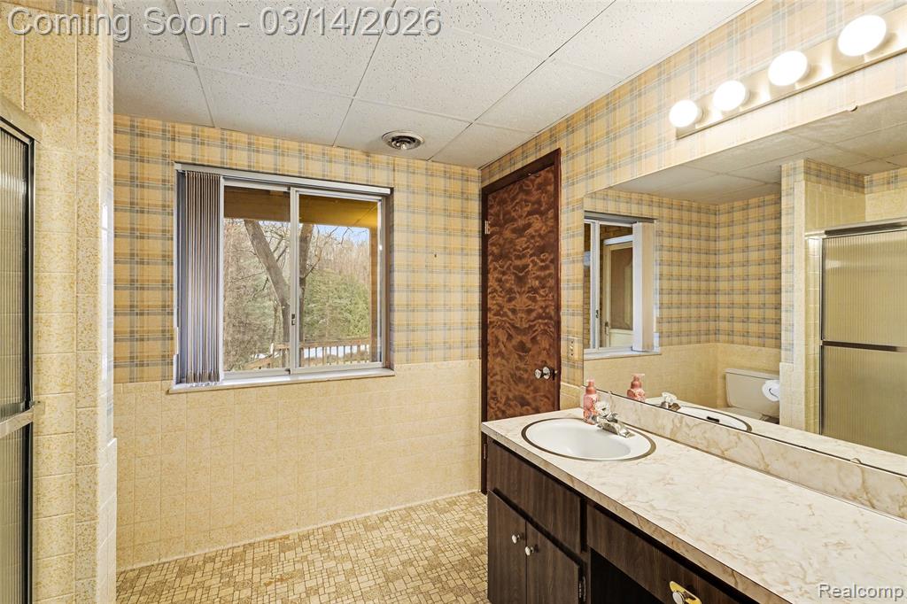 1380 Kent Road, Ortonville, MI 48462 — Photo 32