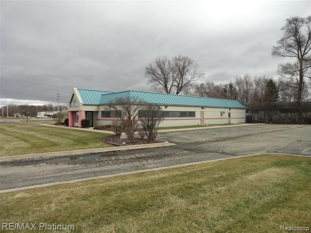 6015 W Pierson Road, Flushing, MI 48433 — Photo 2