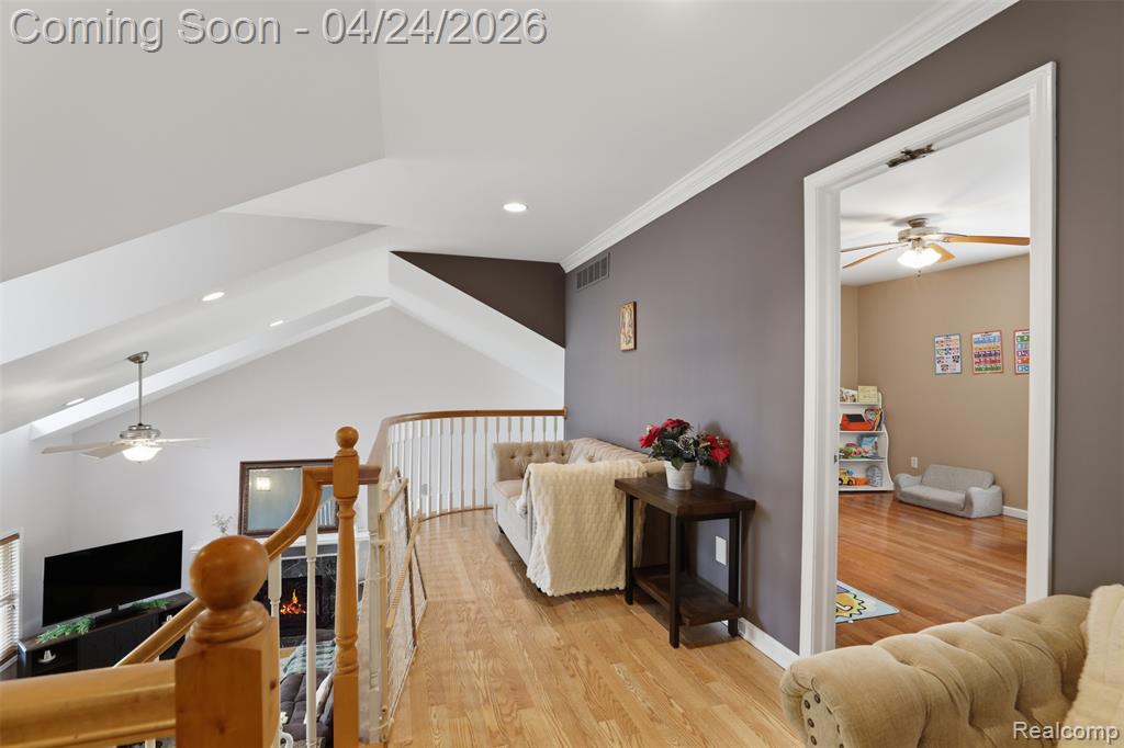 54638 Beacon Cove Circle, New Baltimore, MI 48047 — Photo 24