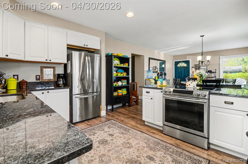 4884 Sundale Drive, Clarkston, MI — Photo 14