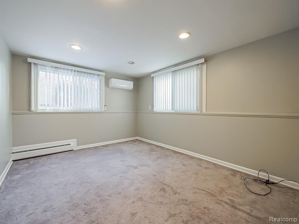 3730 Eastbourne Drive, Troy, MI 48084 — Photo 35