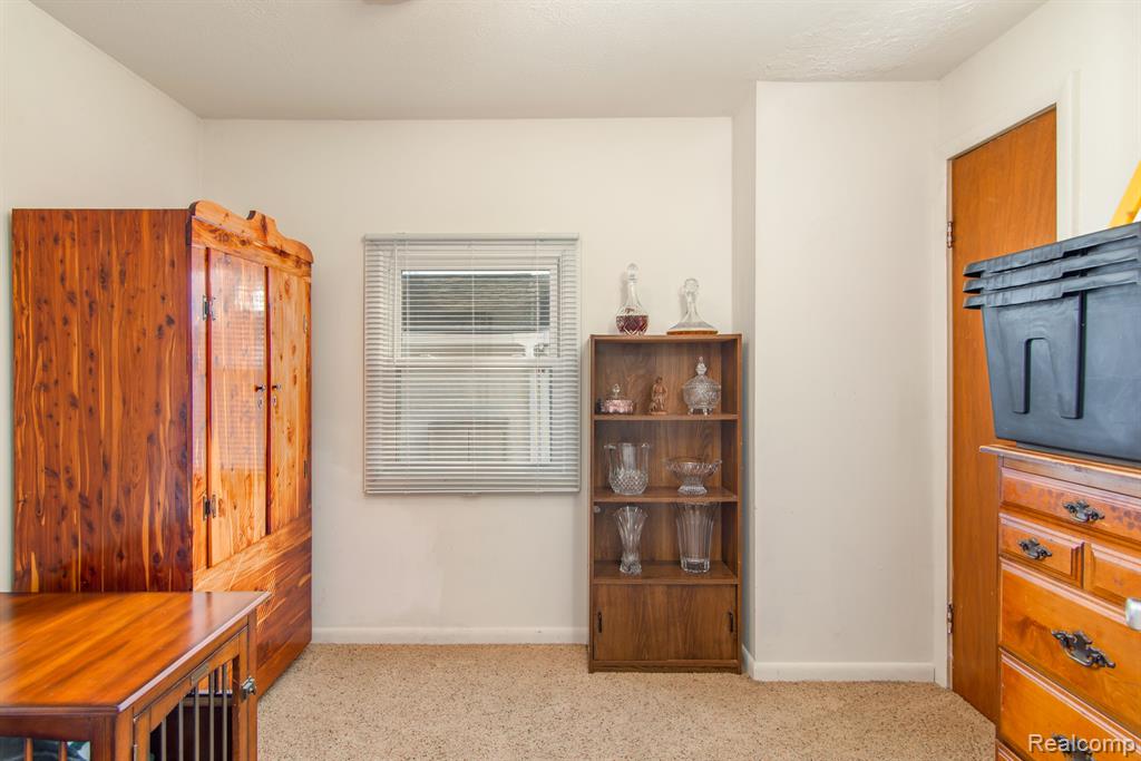 861 S LAKESIDE Drive, Michigan Center, MI 49254 — Photo 17