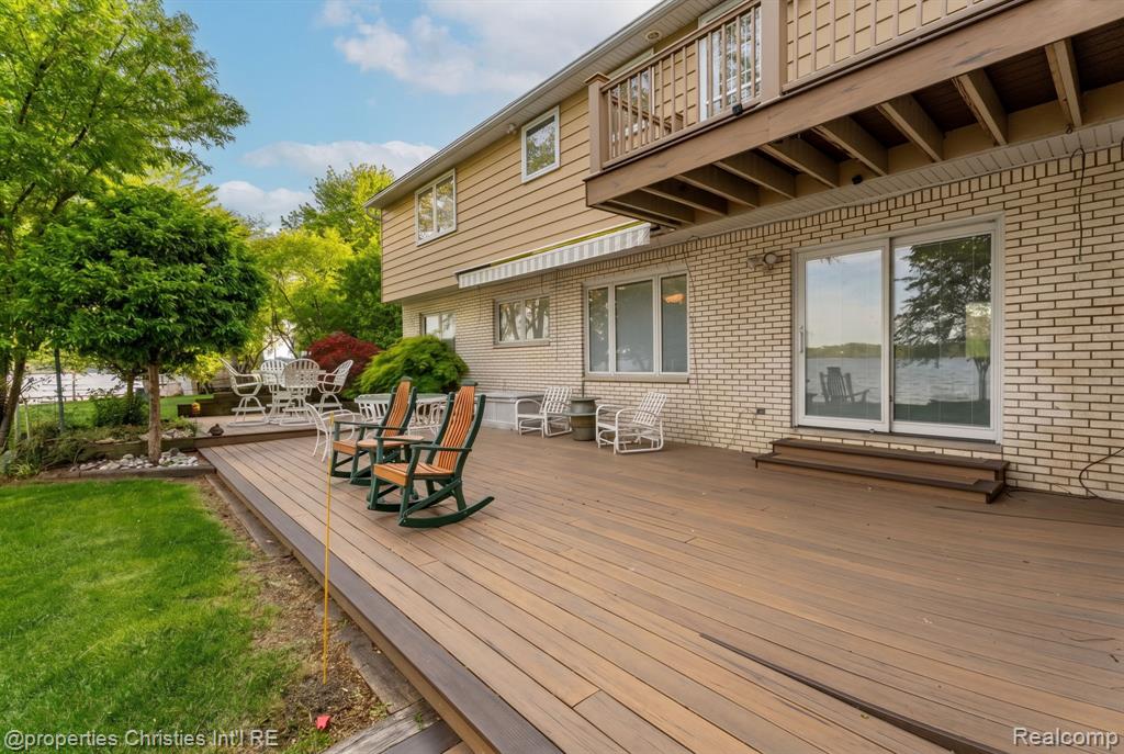 2825 Sylvan Shores Drive, Waterford, MI 48328 — Photo 36