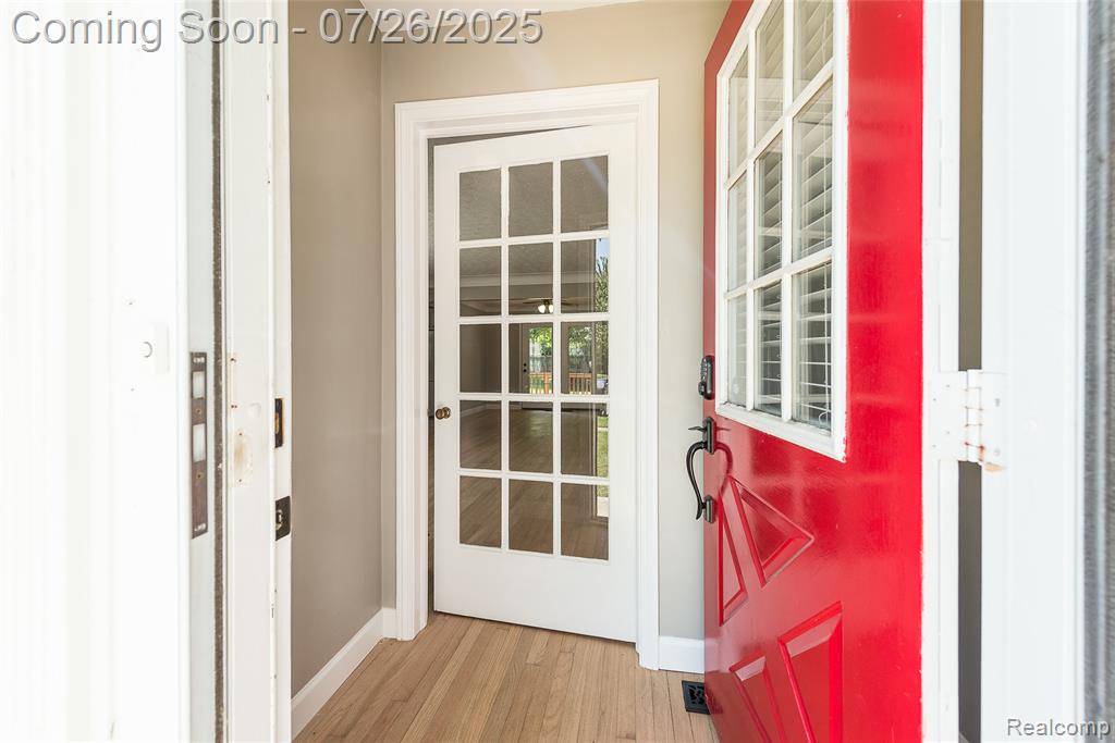 719 Spring Street, Howell, MI 48843 — Photo 3